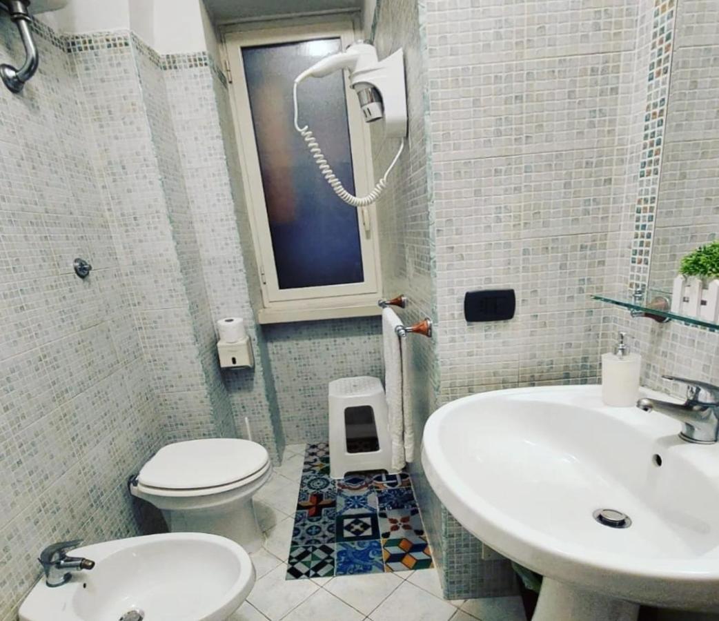 ナポリDomus Cesareアパートメント エクステリア 写真